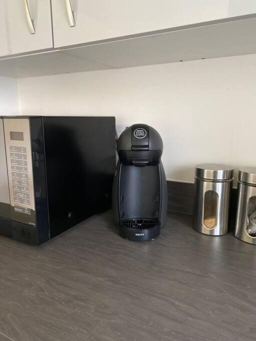 4-Room Detached Furnished Home With Parking Лестер Экстерьер фото